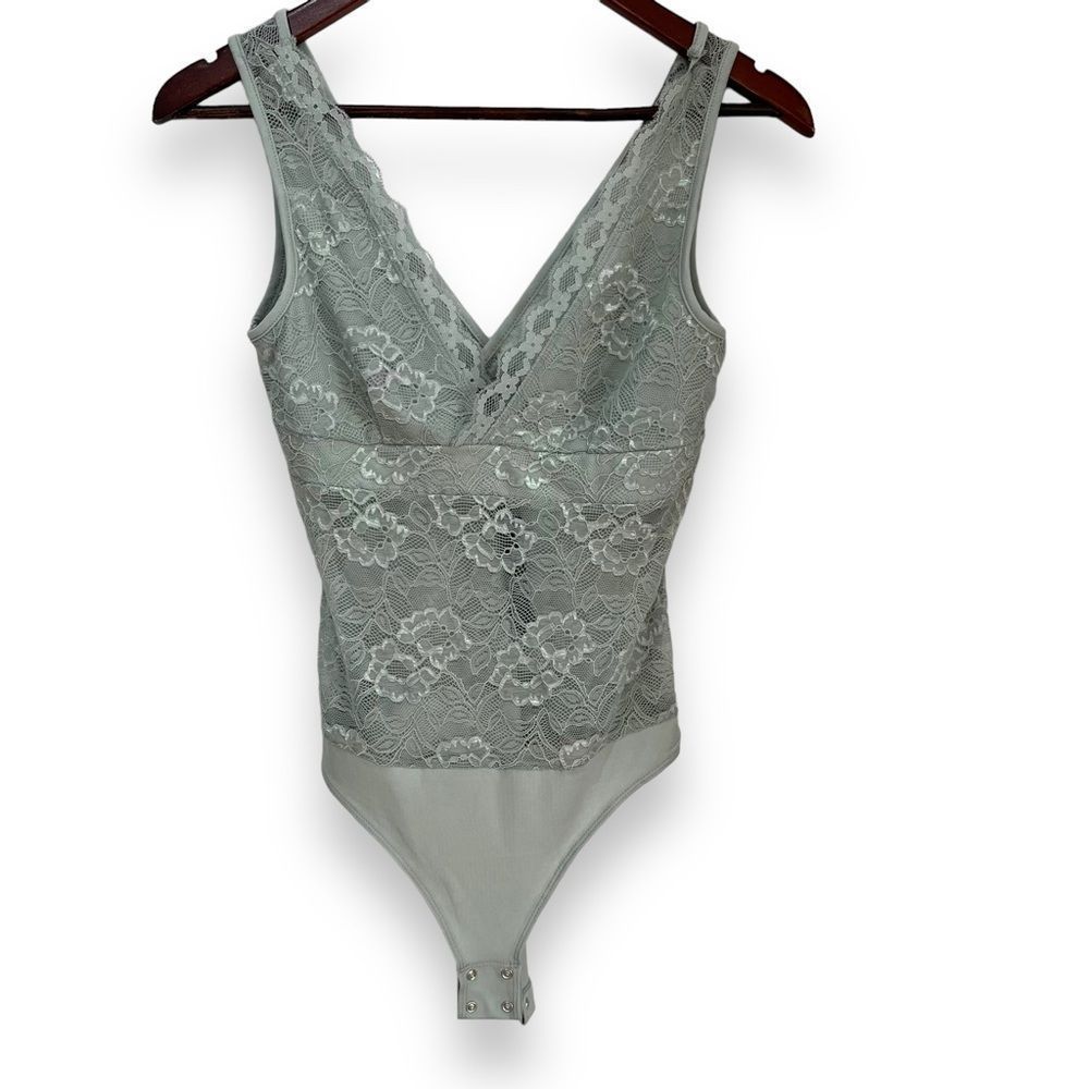 Dynamite mint green lace body suit size small